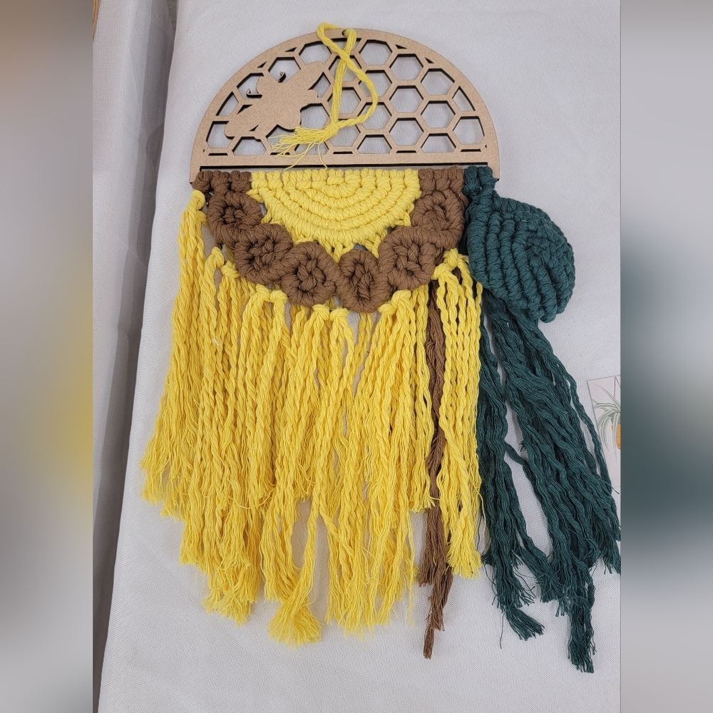 Handmade Bee Sunflower Wall Art